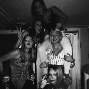 Meet your Posher, Jaycie